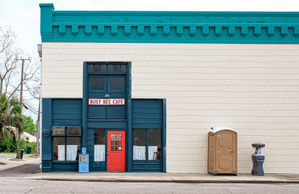 Best Porta potty rental near me  in Chariton, IA